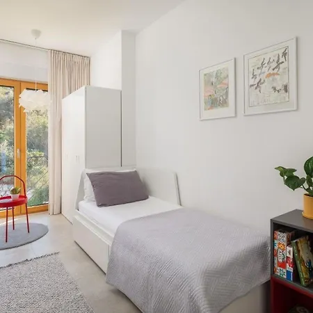 Ferienhaus Fur 8 Personen Und 1 Kind In Dvornica, Dalmatien Norddalmatien *